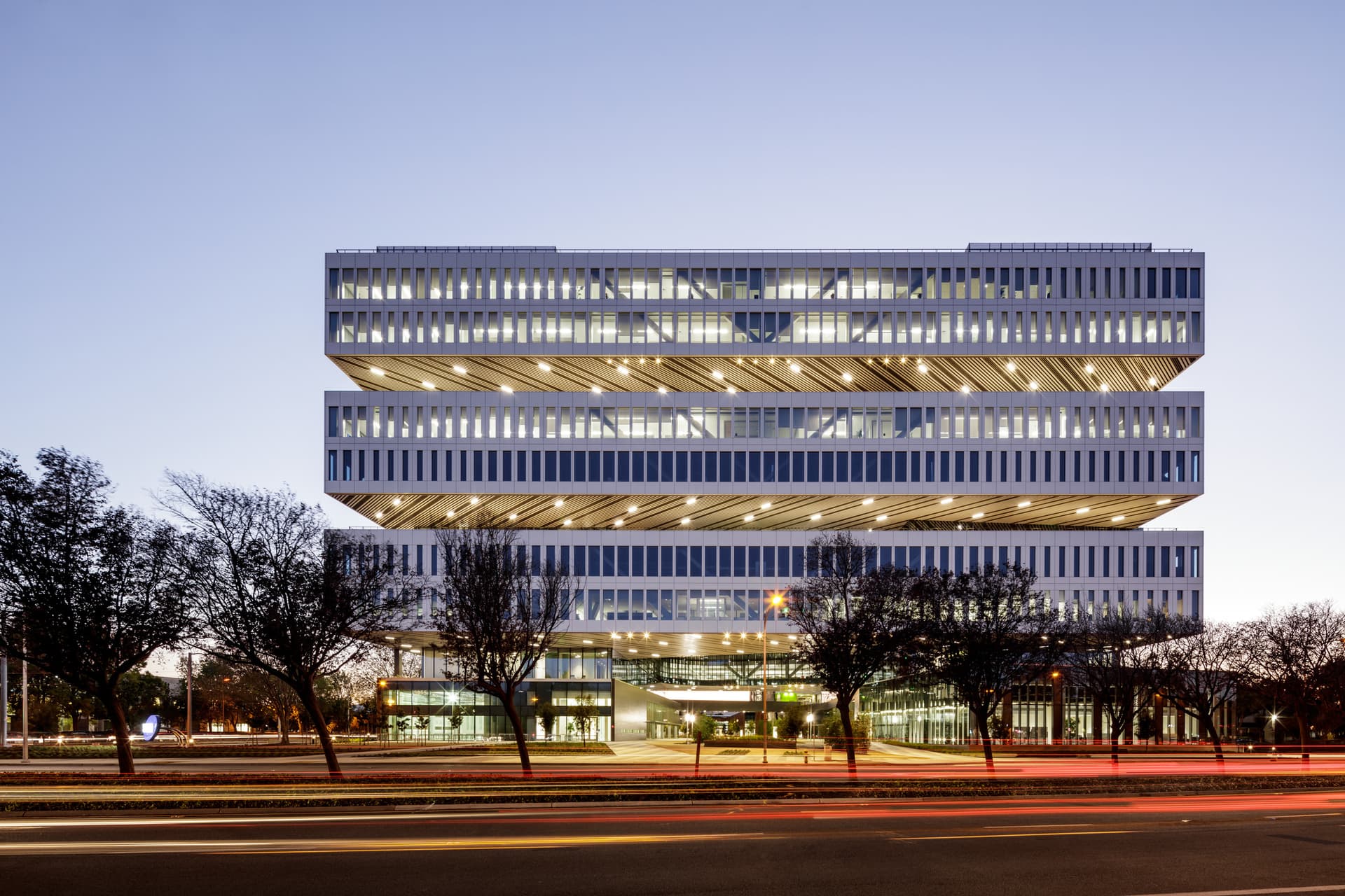 NBBJ, Samsung, San Jose, corporate, office building, headquarters, California, technology, dusk, exterior