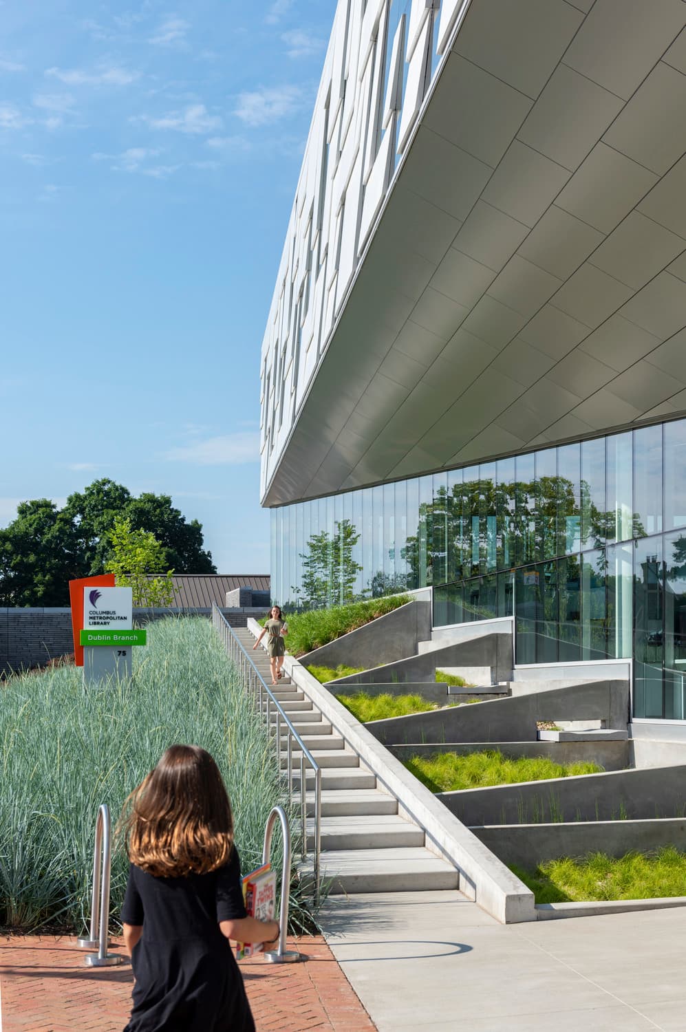 Columbus Metropolitan Library Dublin Branch NBBJ columbus-metropolitan-library-dublin-branch-nbbj